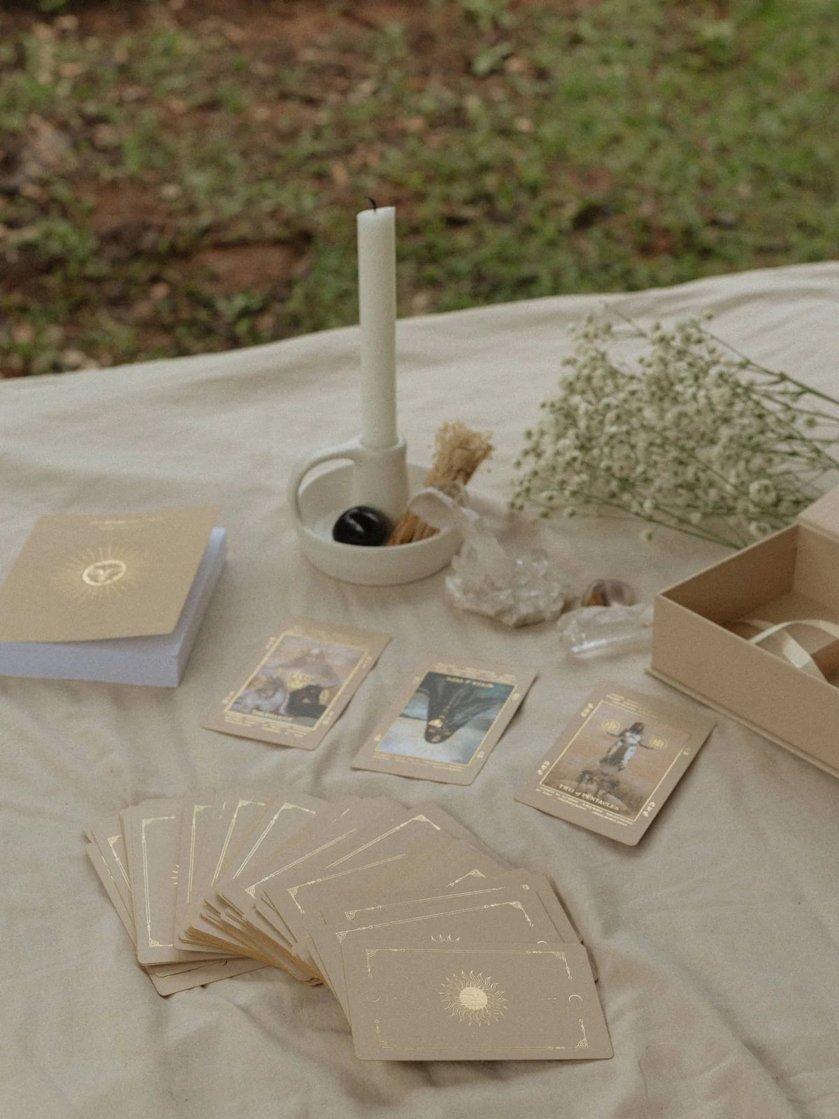 LUCID DREAMS BEGINNERS TAROT - 4TH EDITION IN BEIGE