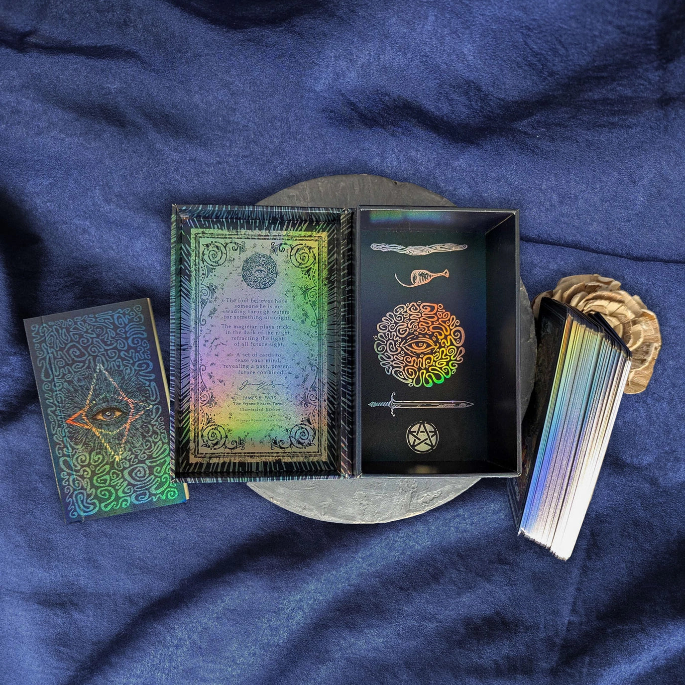 THE ILLUMINATED PRISMA VISIONS TAROT (10TH ANNIVERSARY EDITION)