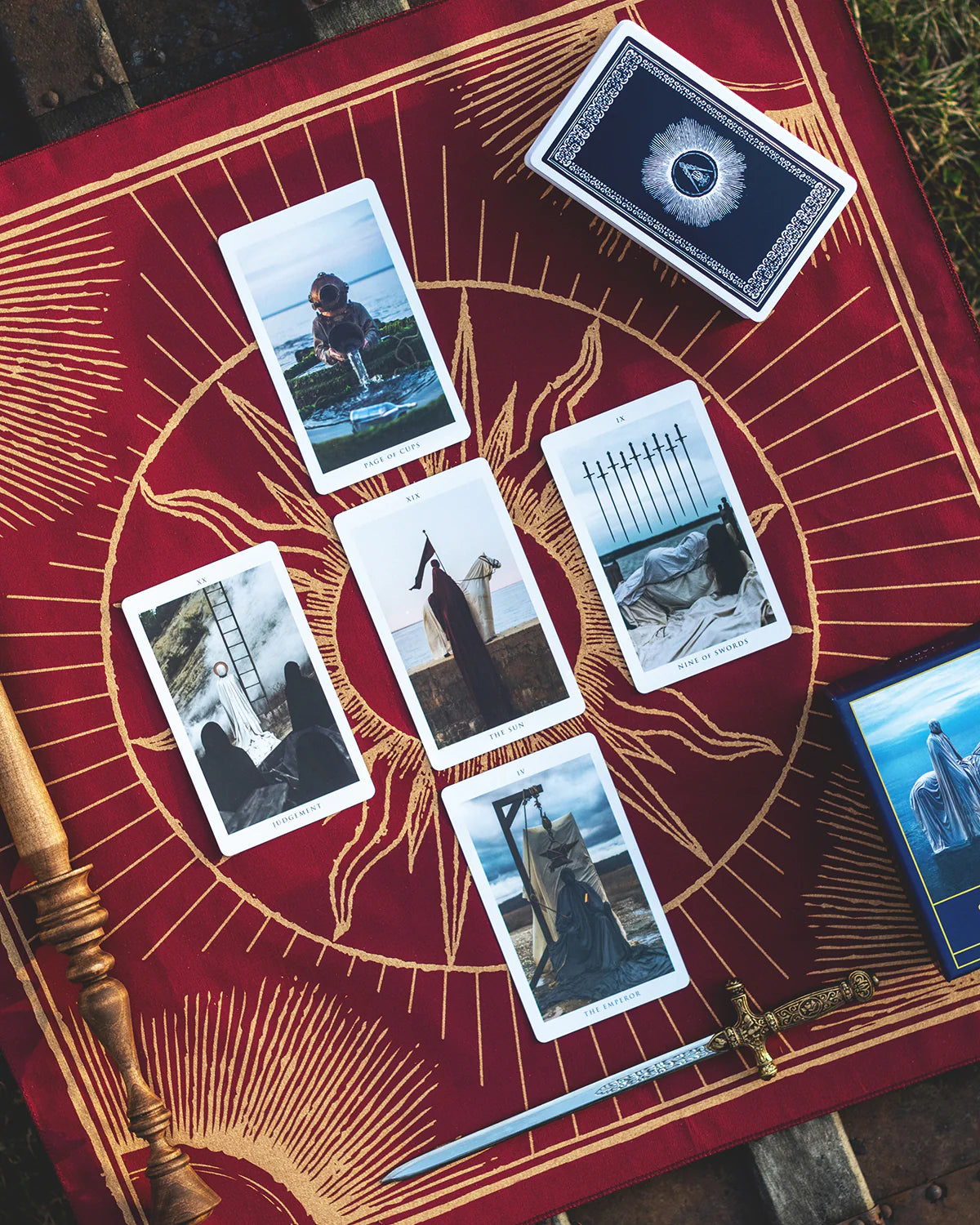 THE SUN TAROT CLOTH
