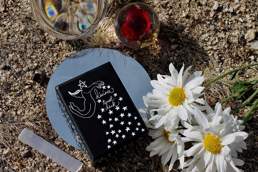 Divina Tarot