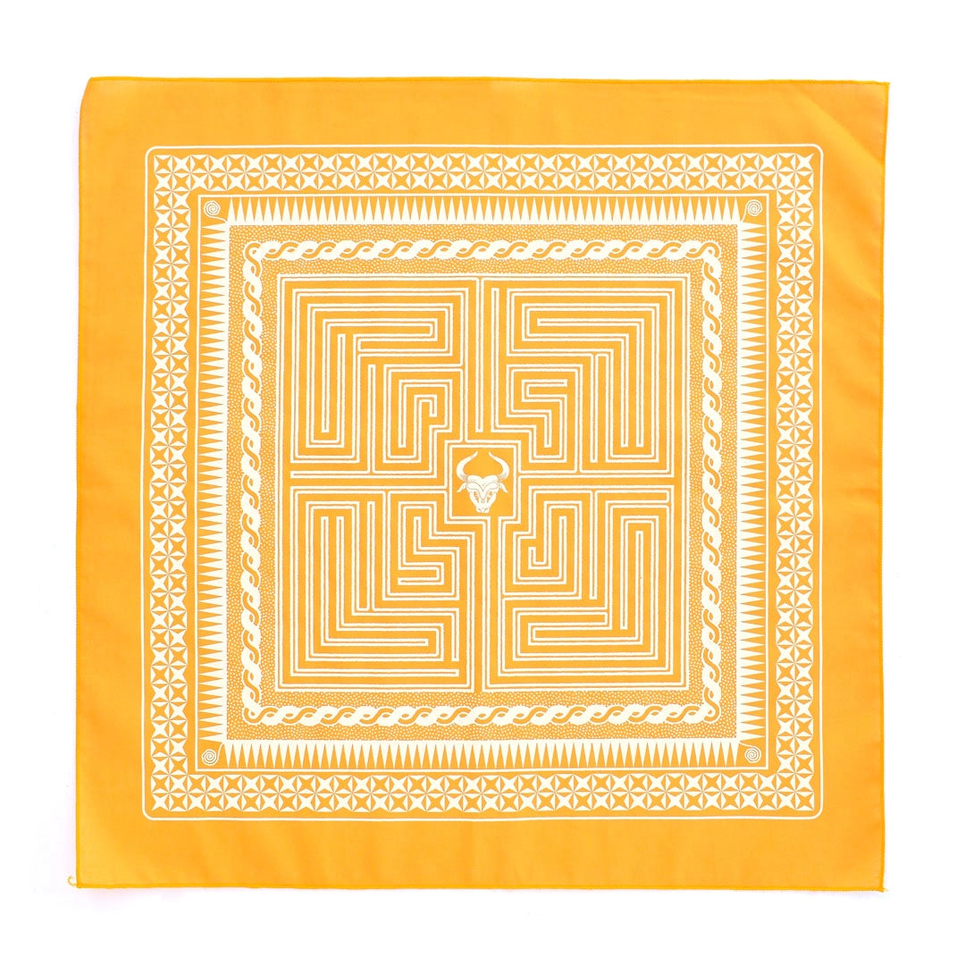 LABYRINTH TAROT CLOTH