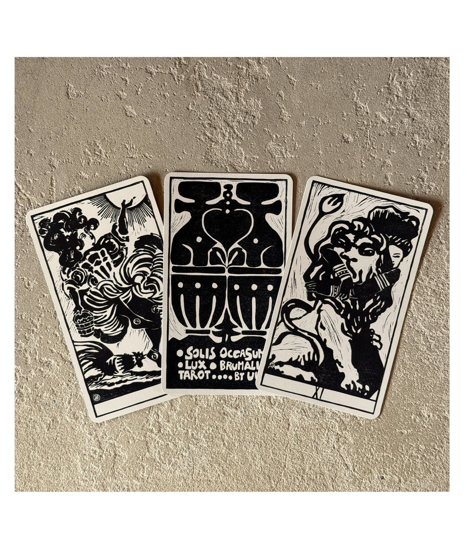 LUX Tarot by Uusi