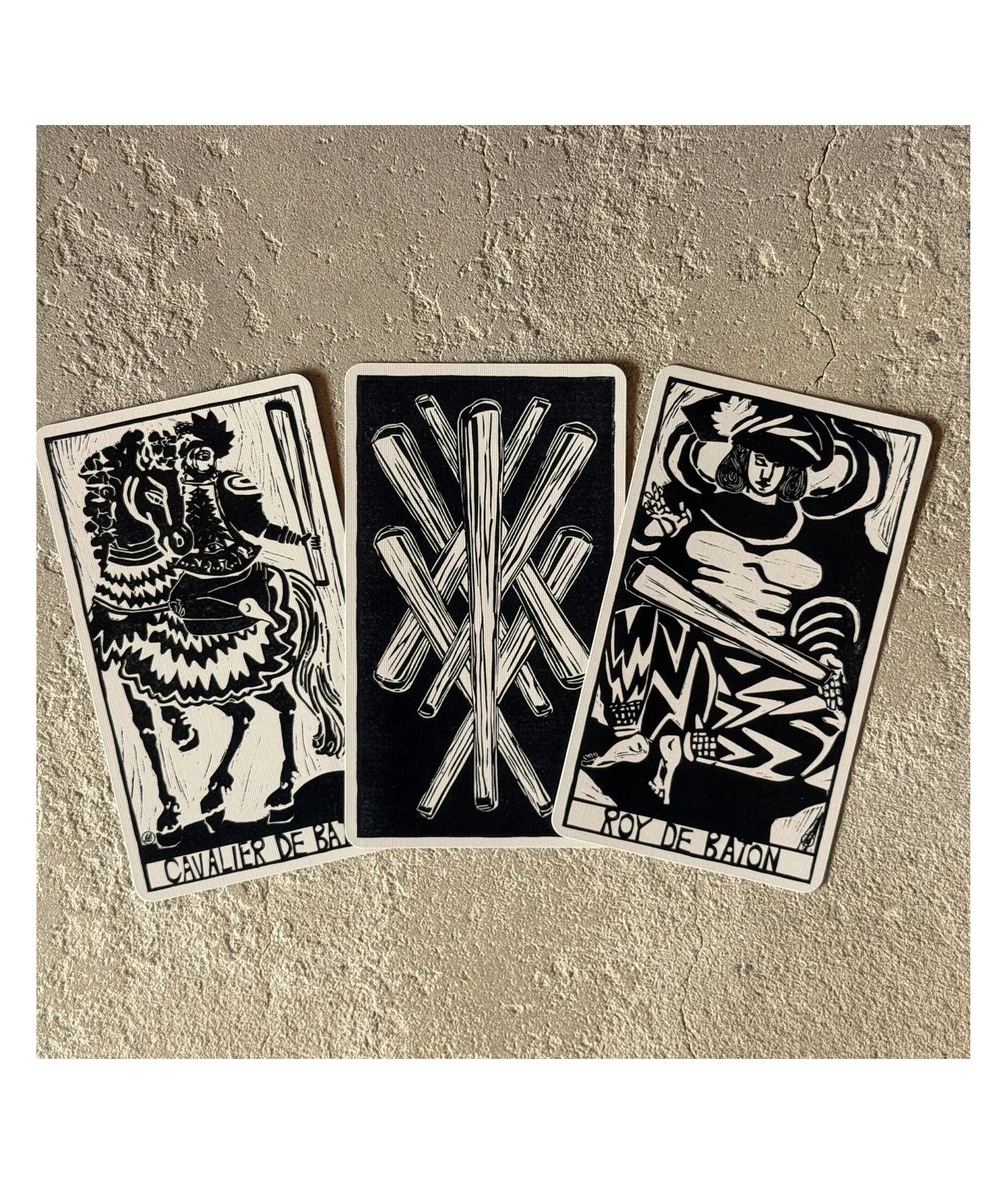 Lux Tarot by Uusi