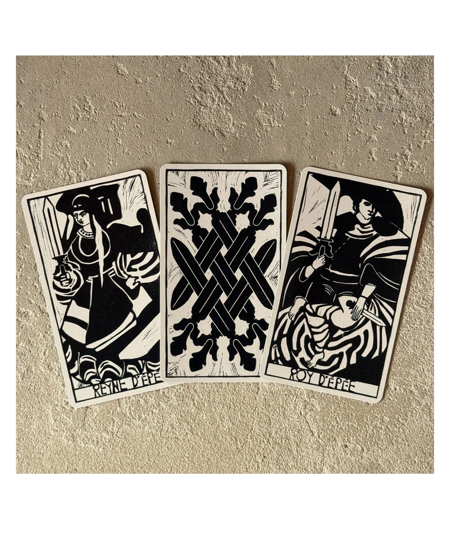 LUX Tarot by Uusi