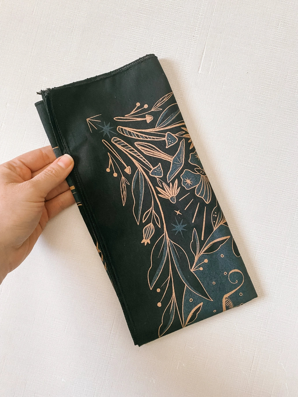LUMINARY ALTAR CLOTH