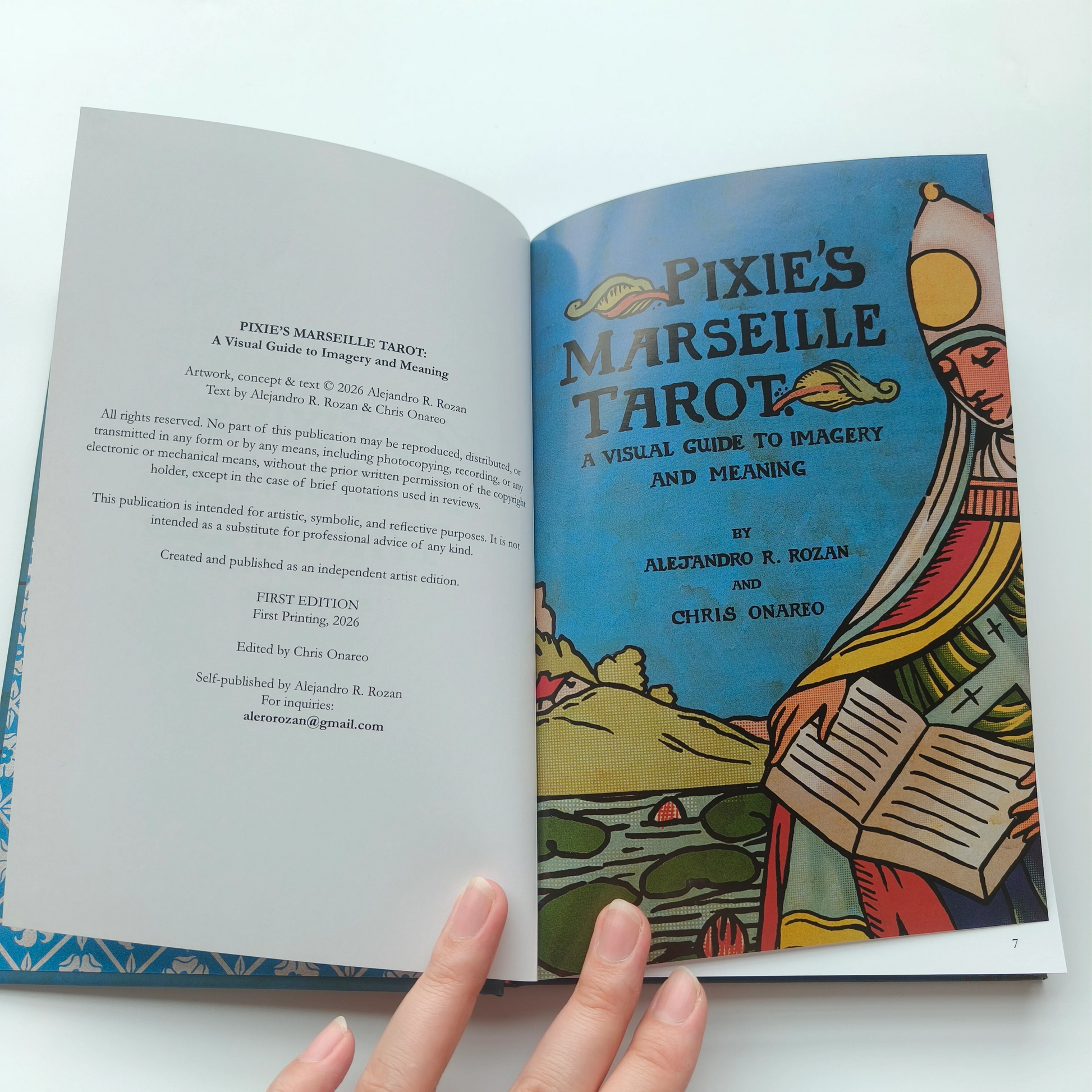 Pixie's Marseille Tarot: A Visual Guide to Imagery and Meaning by Alejandro R. Rozan