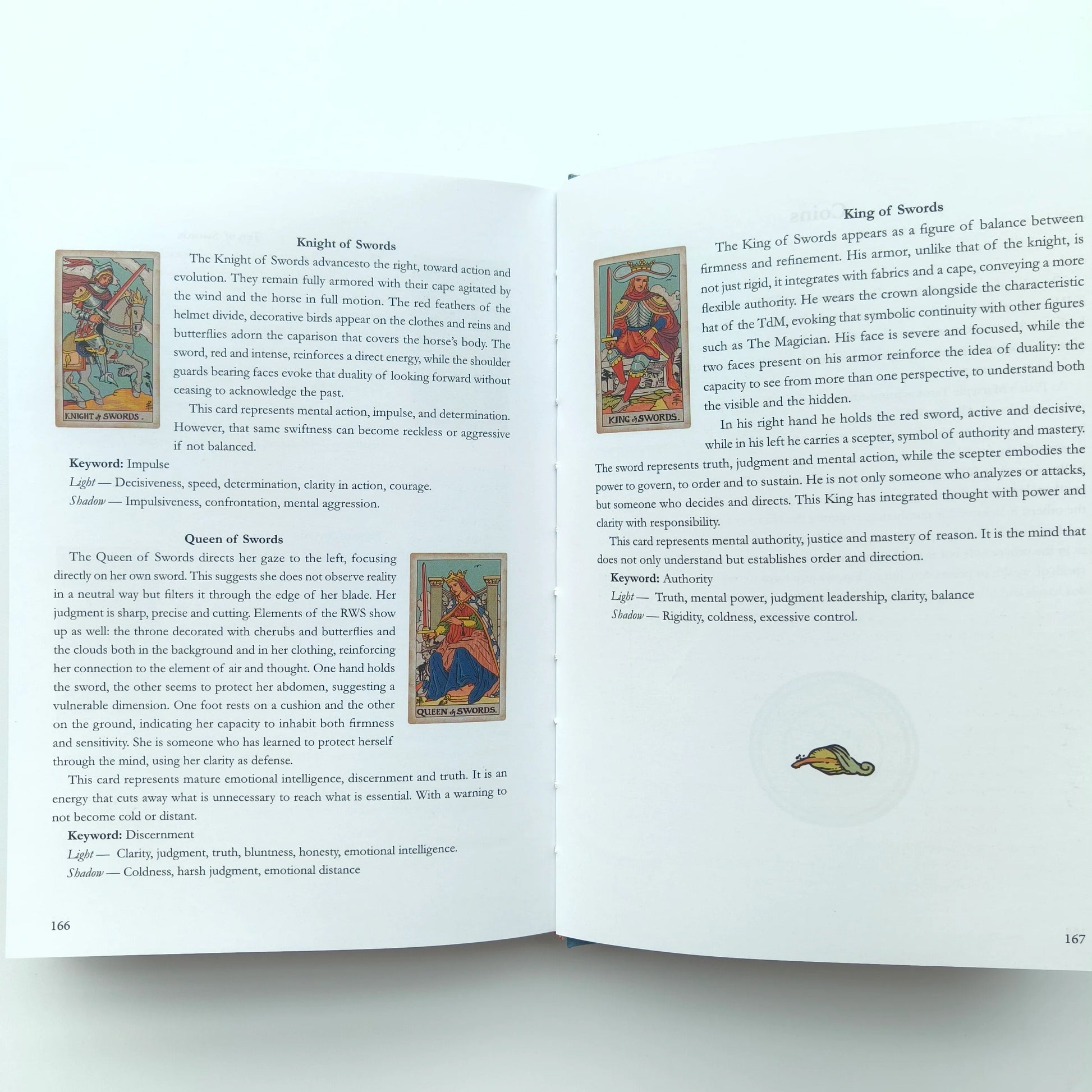 Pixie's Marseille Tarot: A Visual Guide to Imagery and Meaning by Alejandro R. Rozan