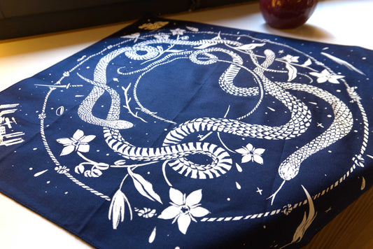 SNAKES & STARS TAROT CLOTH
