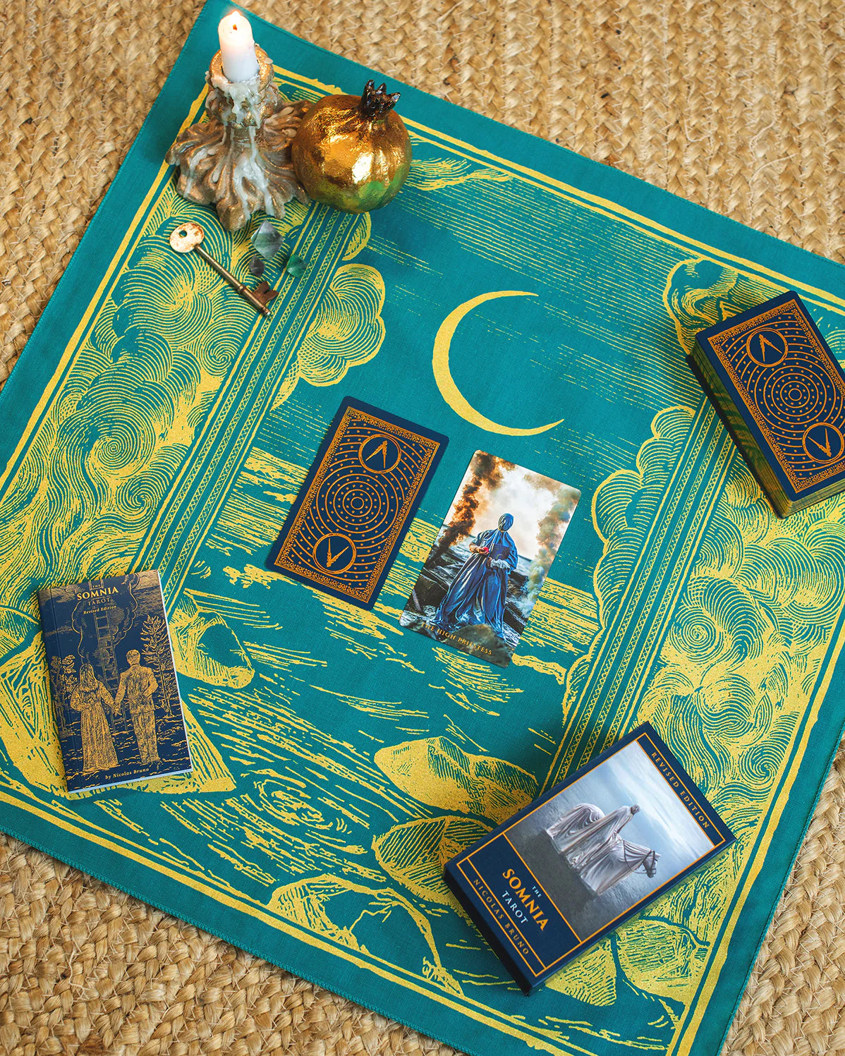 THE PRIESTESS TAROT CLOTH