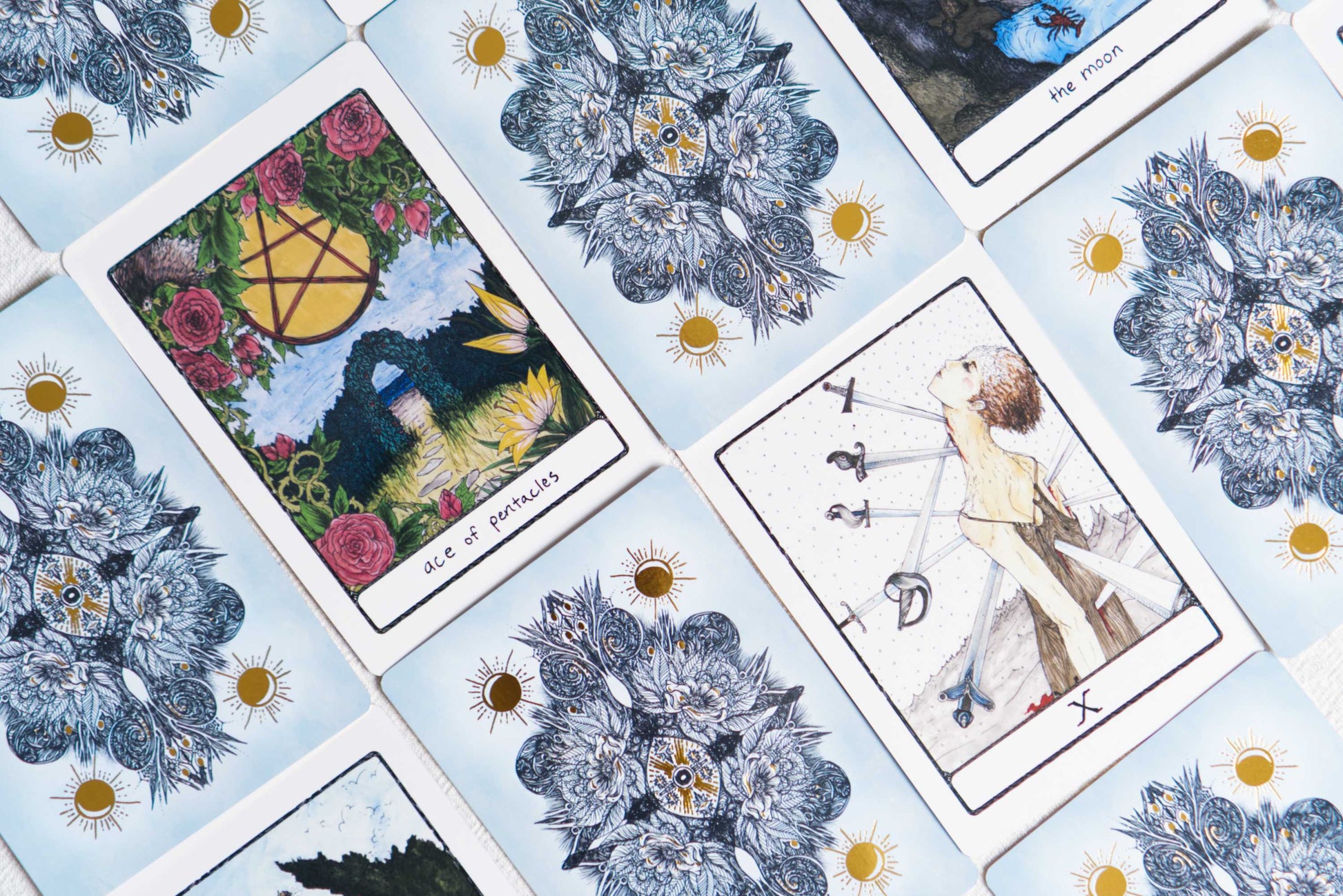 THE EFFLORESCENT TAROT