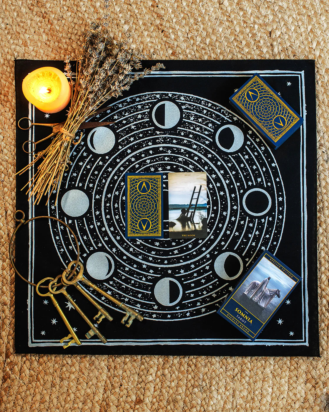 THE MOON TAROT CLOTH
