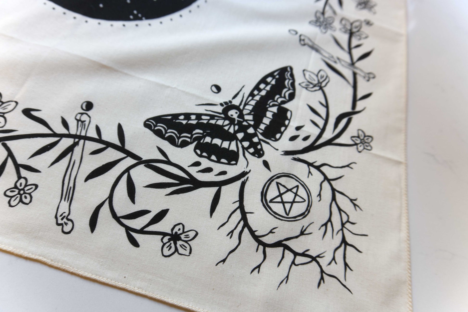 WANDERER TAROT CLOTH